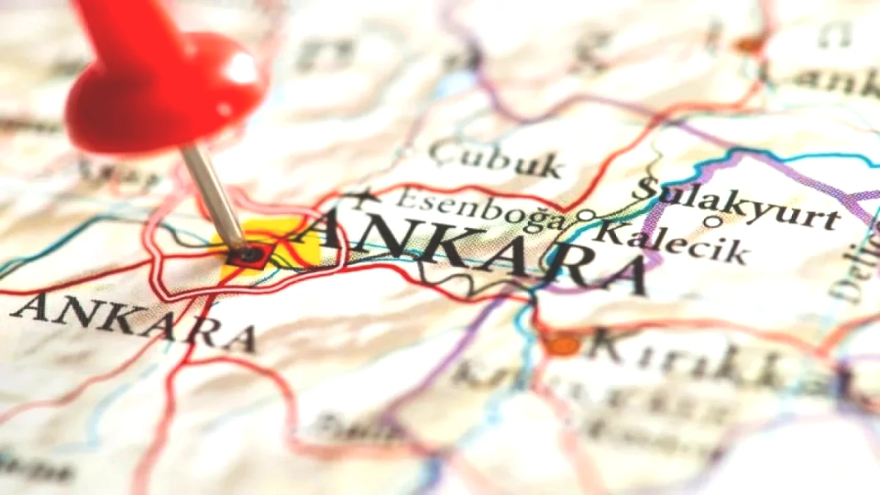 Ankara'da Termometreler Rekor Kırıyor! Güneş Çarpmasına Karşı Dikkatli Olun - 23 Temmuz 2025 Hava Durumu