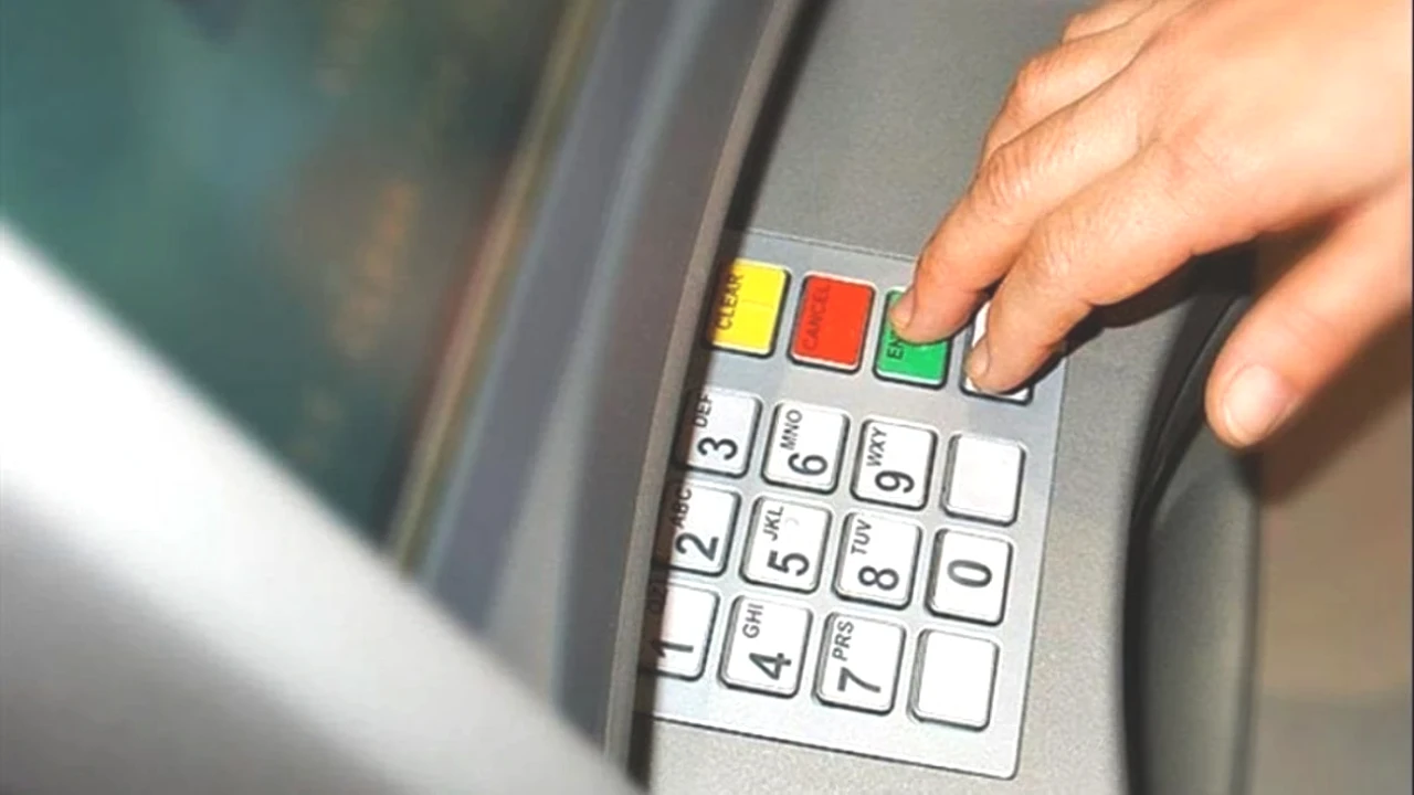 Tarihin En Büyük ATM Vurgunu: 3 Günde Milyonlarca Lira Çektiler!