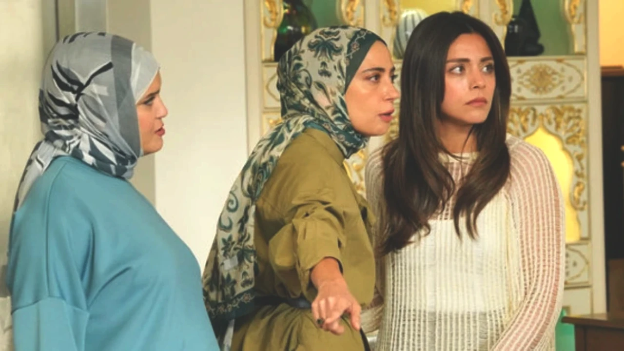 Kızılcık Şerbeti'nde Şok Ayrılık! Yapım Ekibinden Beklenmeyen Açıklama Geldi!