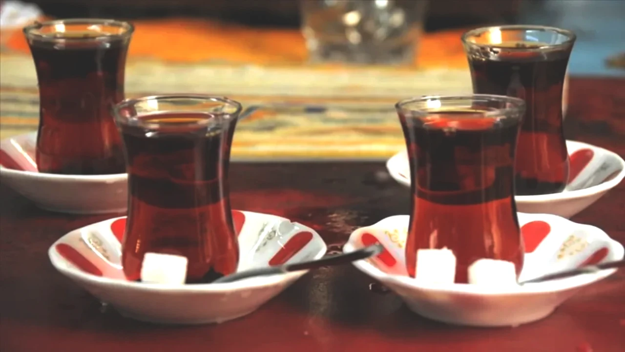 Çay Fiyatlarına Şok Zam! Yeni Raf Fiyatları İşte Burada!