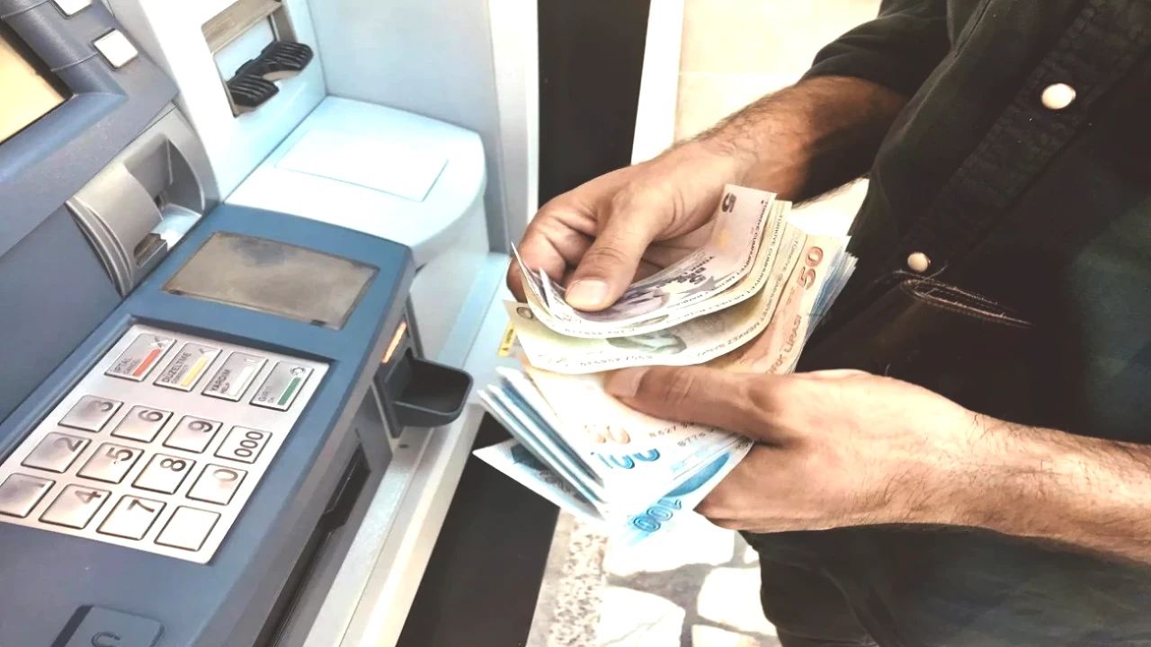 Bankalarda Parası Olanları Şok Edecek Karar: 1 Ağustos’ta Yeni Dönem Başlıyor!