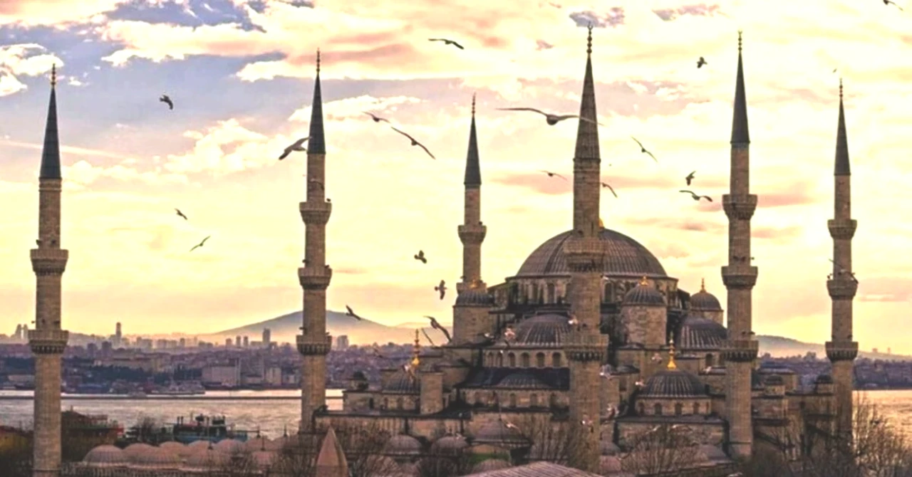 1 Ağustos 2025 Cuma: En Güzel Resimli, Dualı ve Ayetli Mesajlar ile Sevdiklerinizi Mutlu Edin!