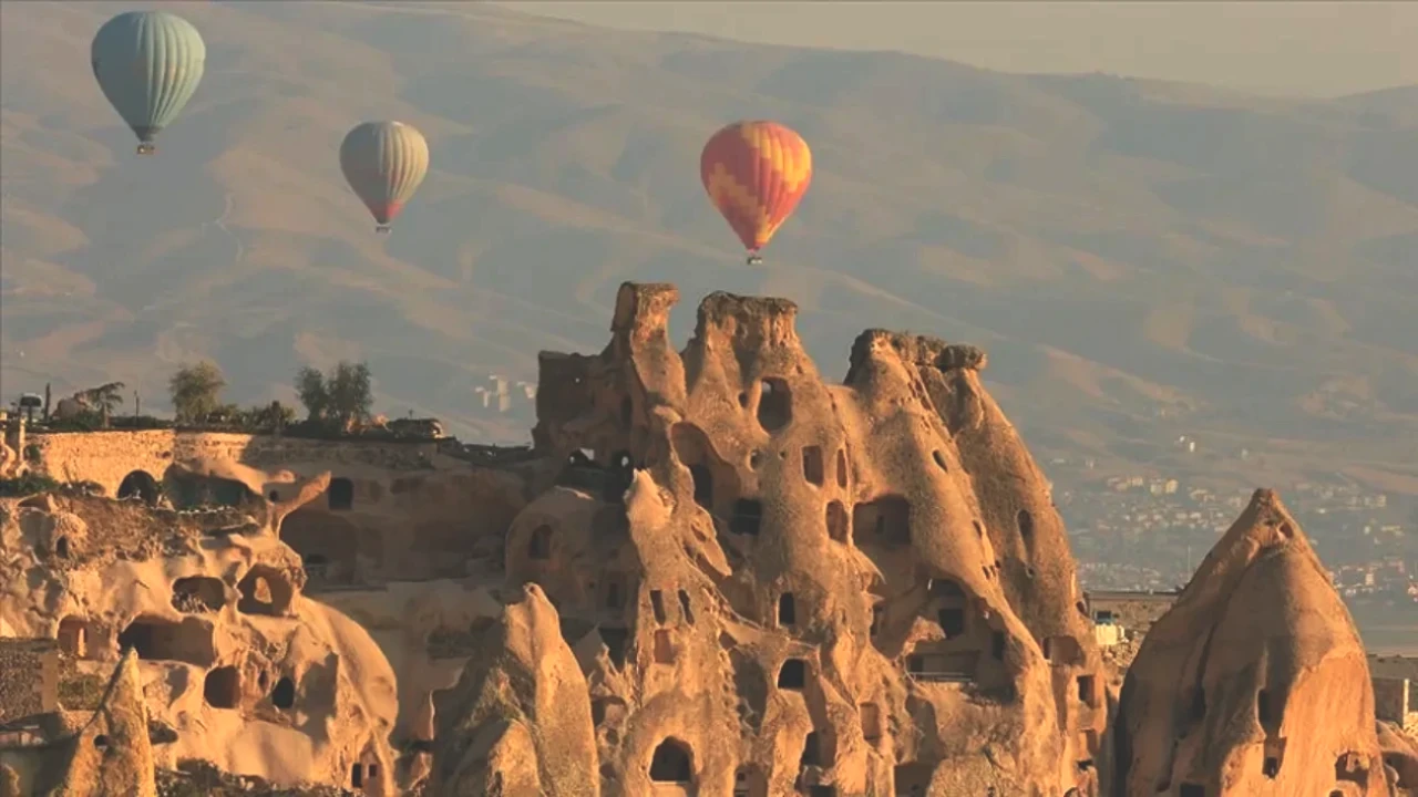 Kapadokya Turizminde Rekor Ziyaretçi Sayısı! 2025'teki Büyüme Dinamikleri