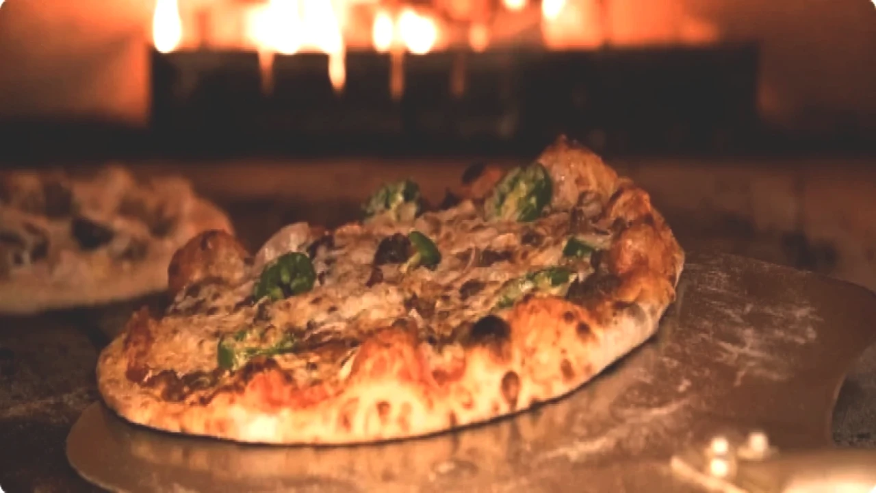 Pizza Devi 74 Şube Kapatma Kararı Aldı! Domino's'tan Sonra İkinci Büyük Zincir Daralıyor!