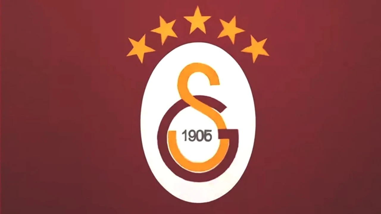 Galatasaray'da Şok Ayrılık! Frankowski, 12,5 Milyon Euro'ya Yola Çıktı